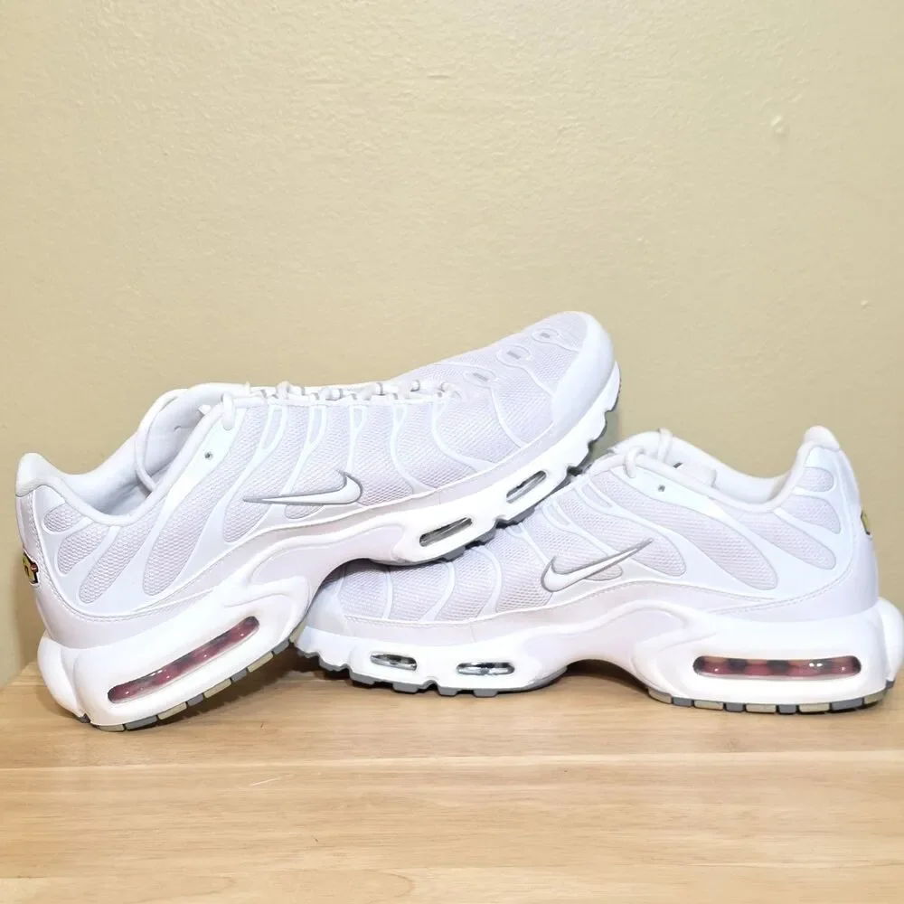 Nike Air Max Plus Triple White Running Shoes 604133-139 Men's Size 12